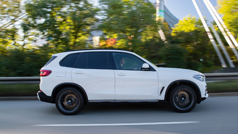 Το πρώτο SUV που φοράει ελαστικά της Pirelli από βιώσιμο καουτσούκ